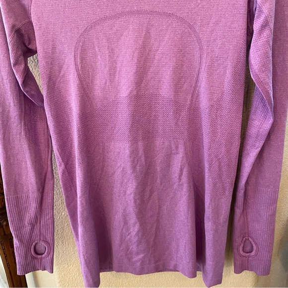 LULULEMON Women Purple Swiftly Tech Long Sleeve Athletic Top Size 8-Minor Flaw - Picture 2 of 7
